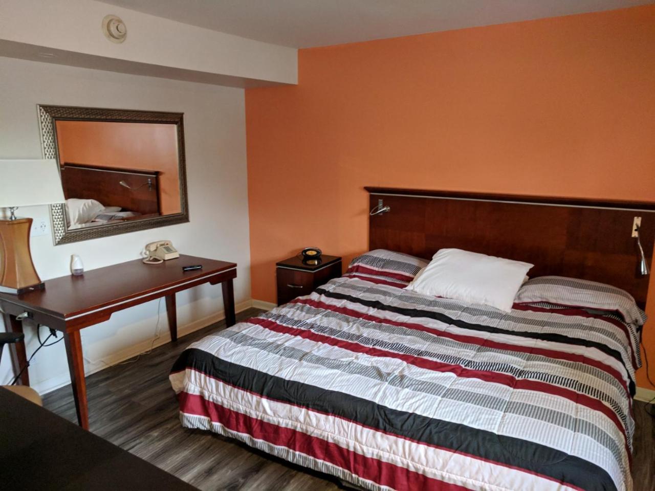 Skylark Motel シカゴ エクステリア 写真